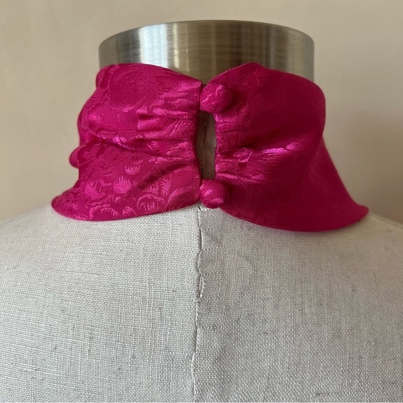 New! Ronny Kobo Claire halter top 13126 - Picture 5 of 13